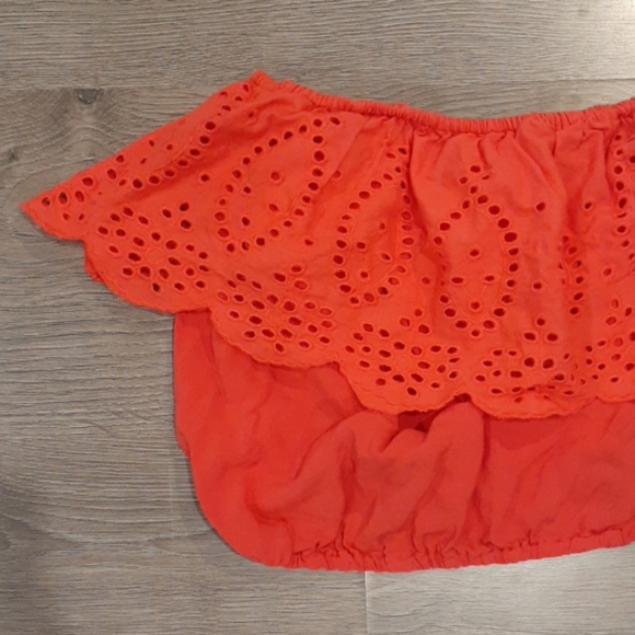 Abercrombie Strapless Ruffle Coral Red Crop - Picture 2 of 4